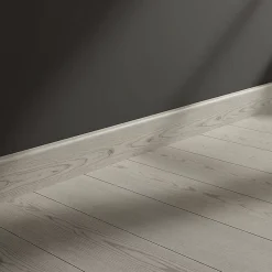 Plinthe MDF , effet chêne gris clair , décor 50, H.8 cm x L.220 cm x ép.13 mm, résistant à l'eau (vendue à la pièce)-GoodHome Best