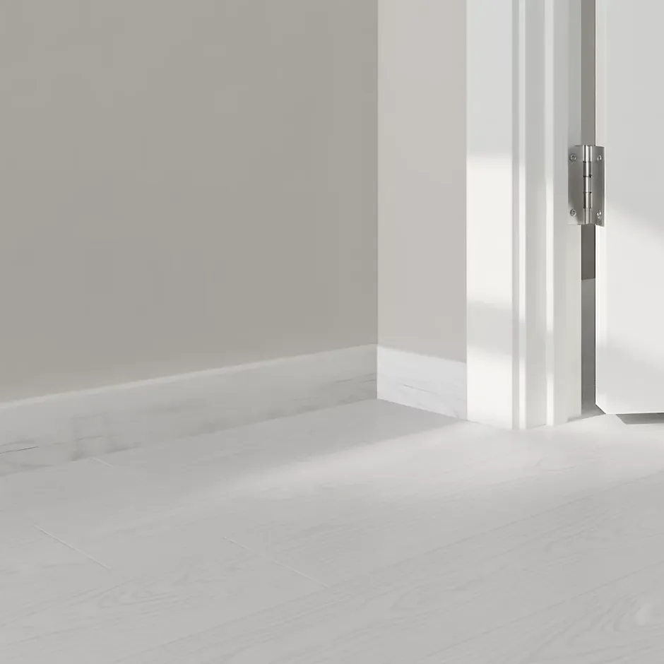 GoodHome Plinthe MDF 220 x 8 cm Décor 35 blanc (vendue à la pièce)