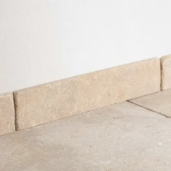 Plinthe Pierre de l'Atlas Beige 40x8x1,5 cm Vieillie (lot de 10 soit 4 mètres) --Ro'Ma Nature Discount