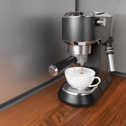 Quest Plinthe Souple Auto-Adhésive en PVC 18x18mm, 10m, Bande Élastique pour Finitions et Étanchéité des Jonctions, noir