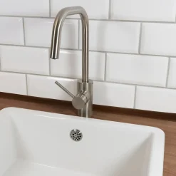 Plinthe Souple Auto-Adhésive en PVC 15x15mm, 15m, Bande Élastique pour Finitions et Étanchéité des Jonctions, bronze-Quest Sale