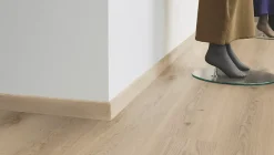 Plinthe Ultimate coloris beige naturel 195 x 6cm vendue par 5 pièces-Tarkett Sale