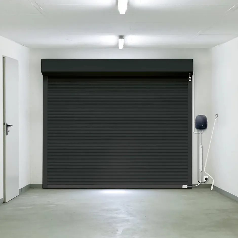 Porte de garage enroulable aluminium Kiev 2 anthracite - L.240 x h.200 cm (en kit)