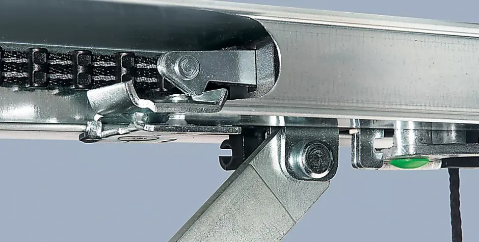 Hormann Porte de garage sectionnelle acier EcoStar WoodGrain gris anthracite RAL 7016 - l.237,5 x h.212,5 cm - motorisée