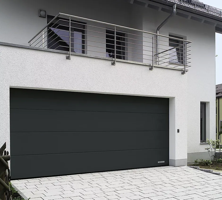 Hormann Porte de garage sectionnelle acier gris anthracite RAL 7016 - l.237,5 x h.200 cm - motorisée