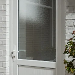 Porte de service 1/2 vitrée PVC 90 x h.205 cm poussant droit