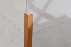 Ilcom Profilé décoratif L Angle extérieur en acier inoxydable 30 mm x 30 mm x 2700 mm - cuivre satiné