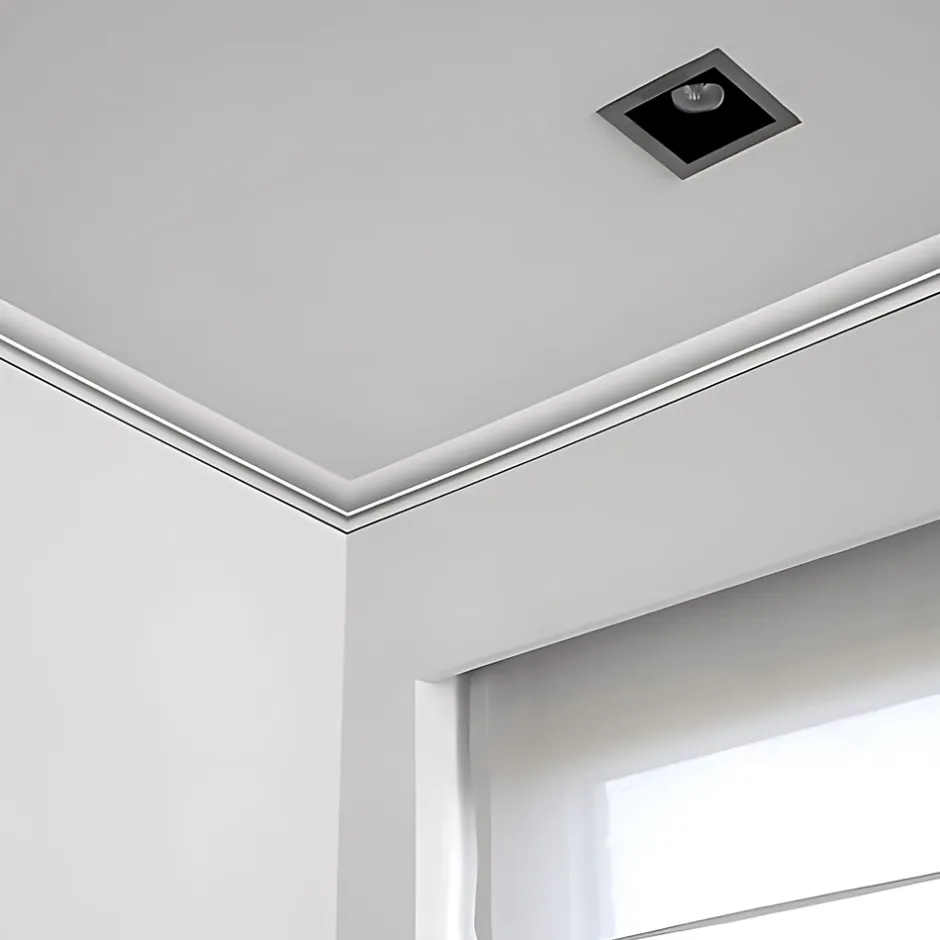 Orac Decor Profil de base simple de CB501N, L200 x H4,1 x l3,5 cm