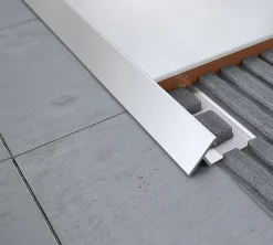 Diall Profilé de rattrapage extérieur droit aluminium brut argent lisse 32mmx100cm