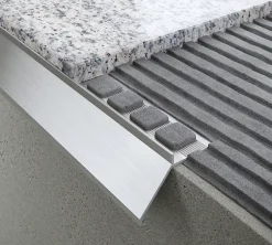 Profilé goutte d'eau extérieur biseauté aluminium brut argent lisse 35mmx250cm-Diall Sale