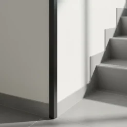 Quest Cornière PVC 50x50 mm de protection et de décoration, baguette d'angle de finition, profilé L, KT, rigide, gris foncé, 100 c