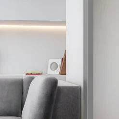 Quest Cornière PVC 50x50 mm de protection et de décoration, baguette d'angle de finition, profilé L, KT, rigide, l'or, 200 cm