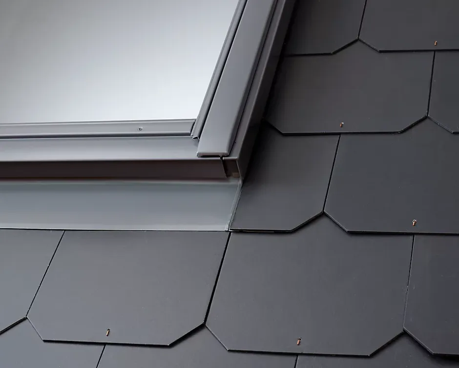 Raccord fenêtre de toit simple sur ardoises EDL SK08 gris-Velux Outlet