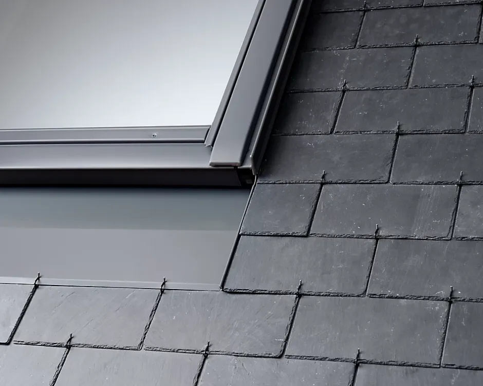 Raccord fenêtre de toit simple sur ardoises EDN CK02 gris-Velux