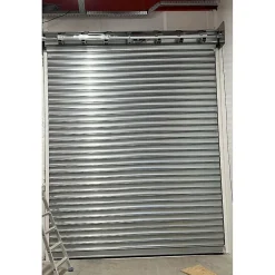 Rideau Métallique Galvanisé Motorisé 220V Lames Pleines 7/10ème L2000 H2000 CLASSIC-4M Clearance