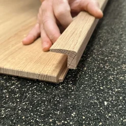 Deschaumes Seuil Arrêt Chêne l. 16mm Long. 2m Parquet Ep. 14mm Brut