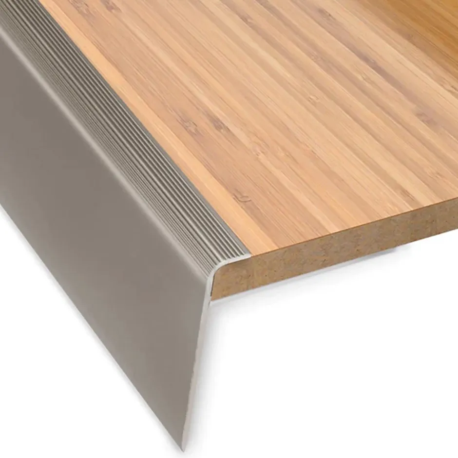 Seuil d'escalier Safety Forme F Aluminium anodisé Bronze clair L 134 cm-Floordirekt Hot