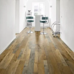 GoodHome Sol stratifié à clisper Barnwood effet chêne structurée L.138.3x19,3 cm Ep.8mm