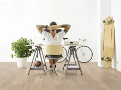 GoodHome Sol stratifié Amande chêne naturel blanc avec sous-couche intégrée AC5