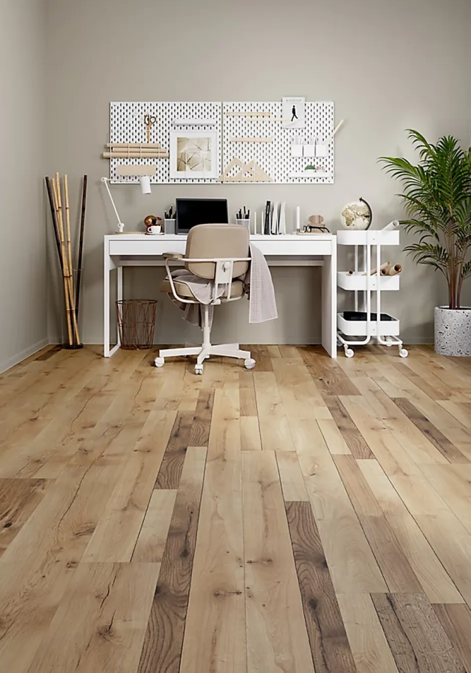 GoodHome Sol stratifié Bexhill , passage élevé AC4, effet chêne, L.138,3 cm x l.19,3 cm x ép.8 mm