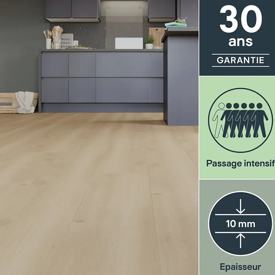 GoodHome Sol stratifié Bolton , passage intense AC5, effet chêne brun, L.126,1 cm x l.24,4 cm x ép.10 mm, résistant à l'eau