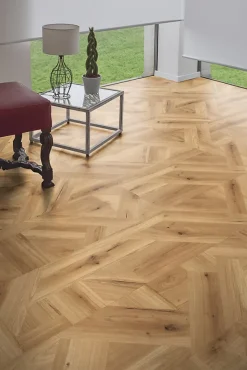 Sol stratifié Bromley , passage intense AC5, effet chêne miel, L.129 cm x l.32,9 cm x ép.8 mm, résistant à l'eau-GoodHome Online