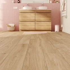 Sol stratifié Bryce , passage intense AC5, effet chêne blond, L.129,2 cm x l.19,3 cm x ép.8 mm, résistant à l'eau-GoodHome Best