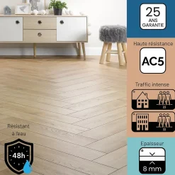 Sol stratifié Cajun bâton rompu, passage intense AC5, effet chêne, L.64,4 cm x l.12,2 cm x ép.8 mm, résistant à l'eau- Clearance