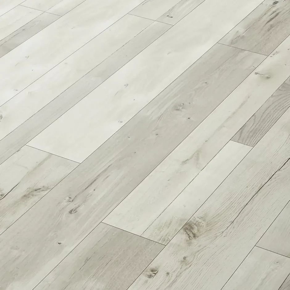 GoodHome Sol stratifié clipsable Bexhill chêne blanc passage élévé AC4 ép.8 mm