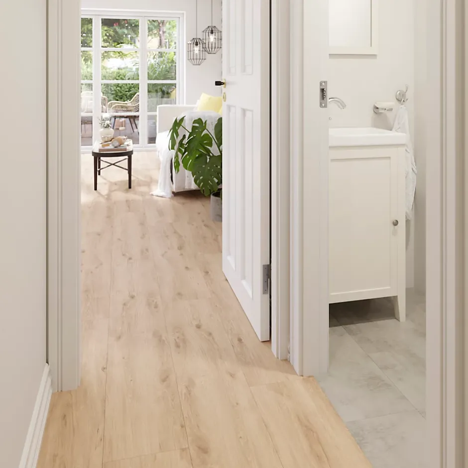 Sol stratifié clipsable Konkrete aspect béton gris 8 mm compatible pièces humides-GoodHome Best