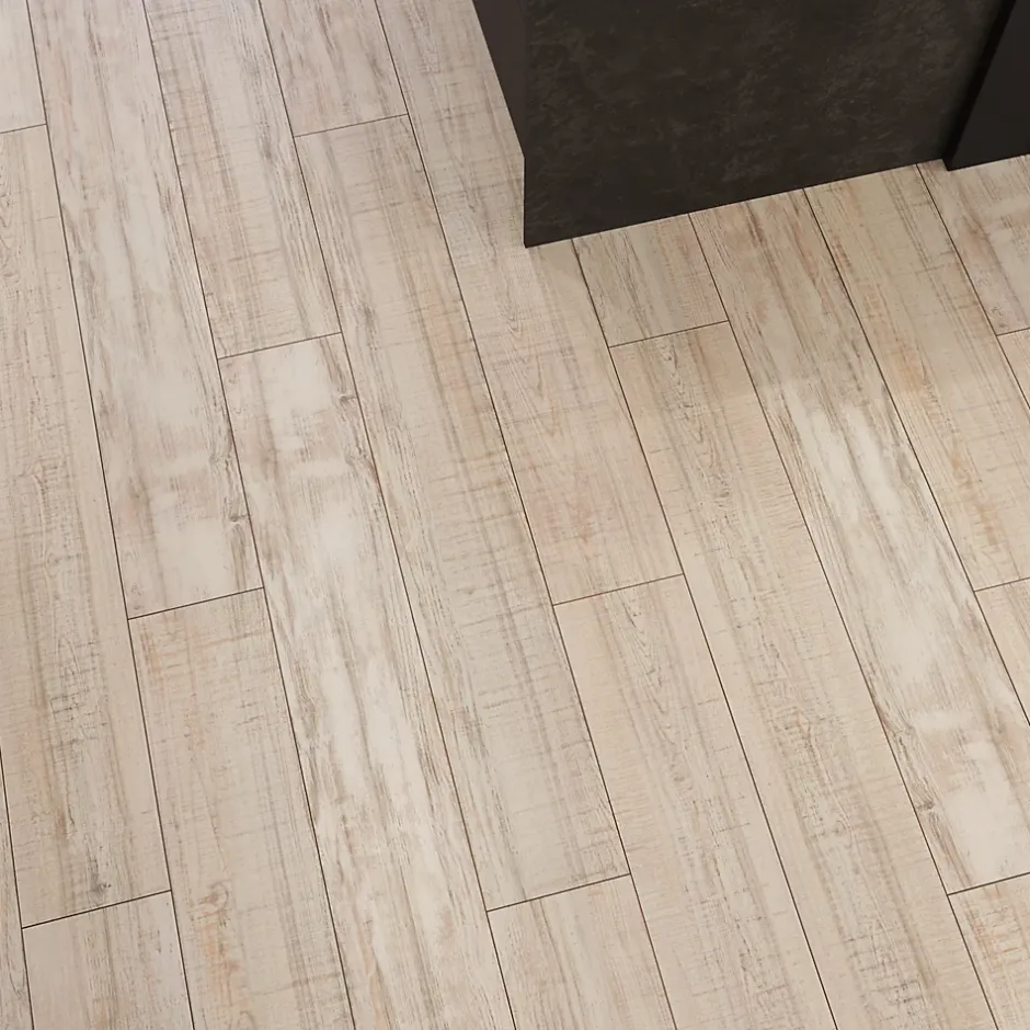 Sol stratifié clipsable Yate chêne blanc 8 mm compatible pièces humides-GoodHome