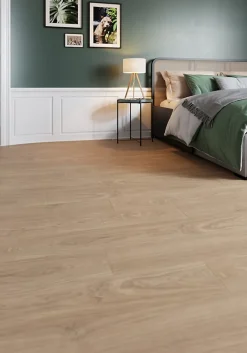 Sol stratifié Comford , passage élevé AC4, effet chêne, L.129,2 cm x l.19,3 cm x ép.8 mm, résistant à l'eau-GoodHome New