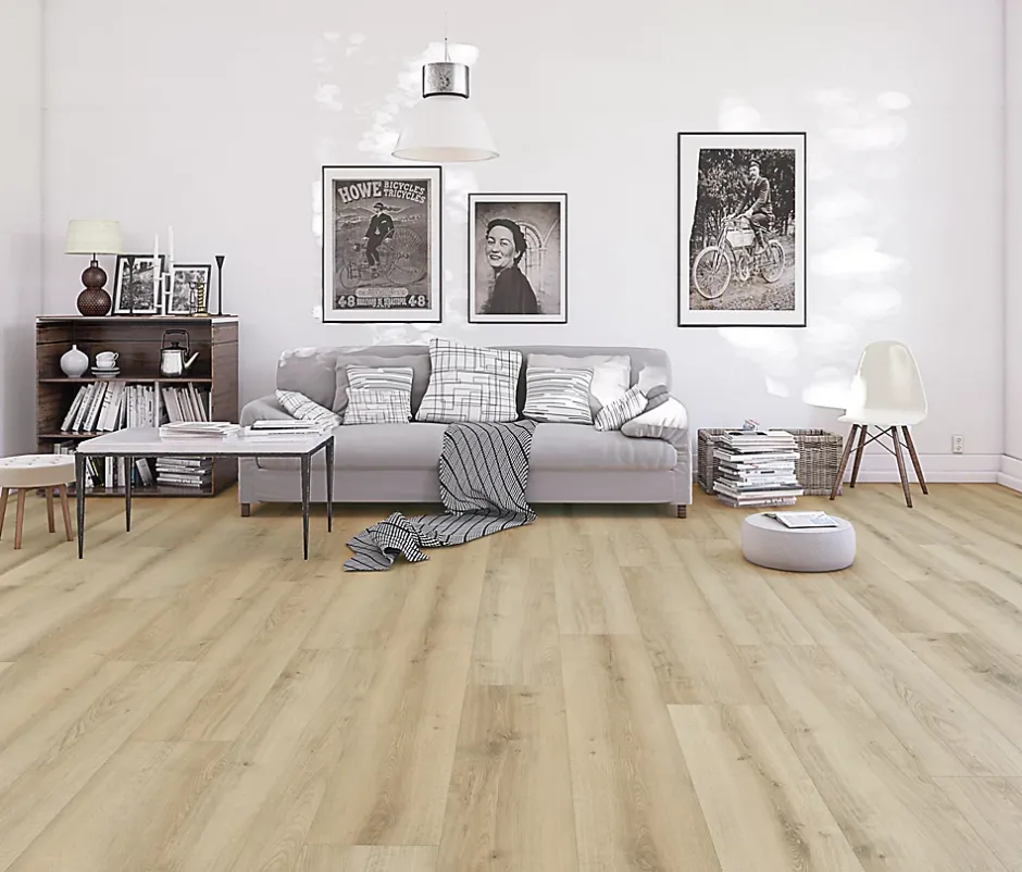 GoodHome Sol stratifié Ledbury aspect chêne 10mm - 128 cm x l.28 cm