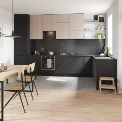 Sol stratifié Lulea , passage élevé AC4, effet chêne blond, L.129,2 cm x l.24,6 cm x ép.8 mm, résistant à l'eau-GoodHome Online