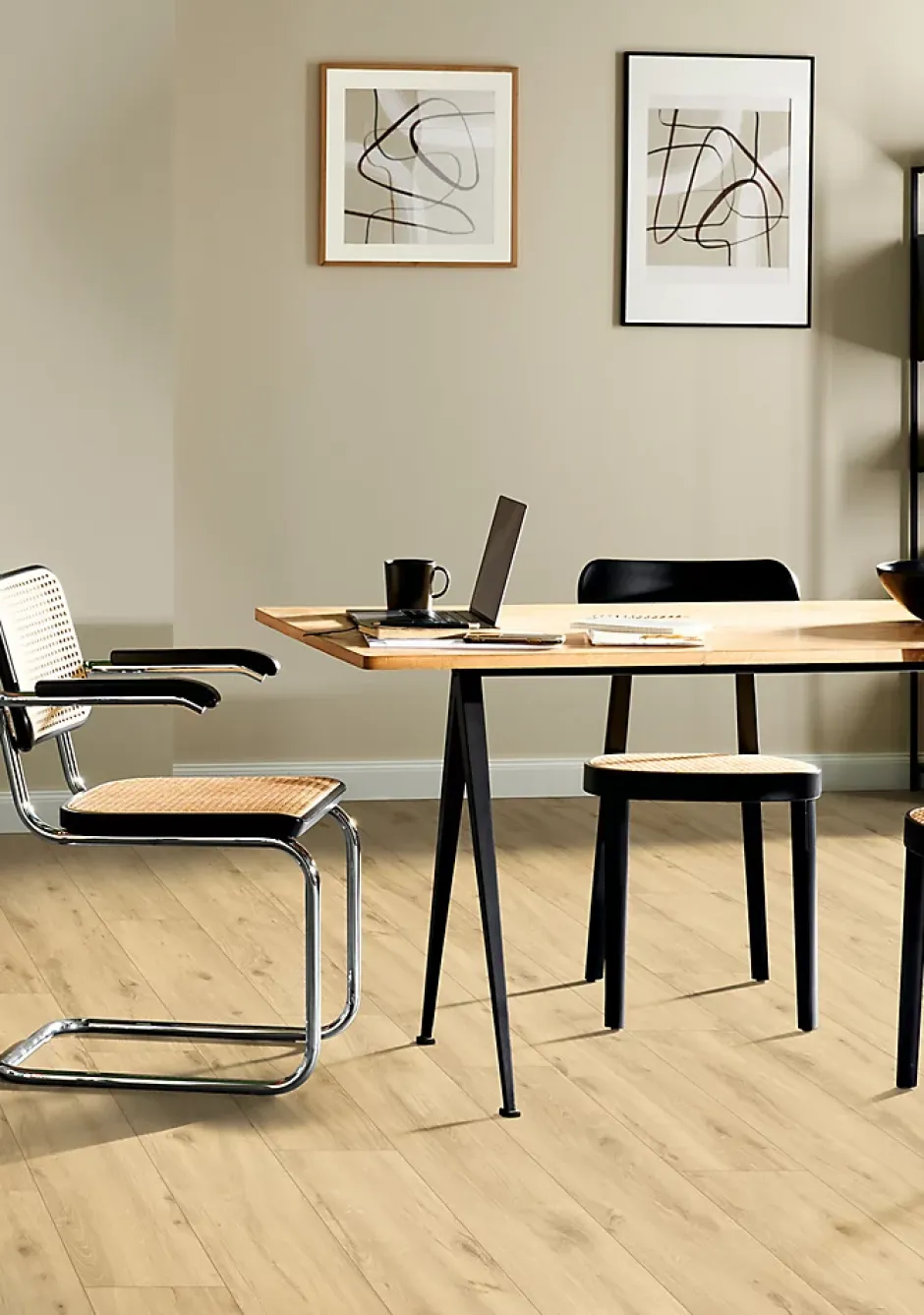 GoodHome Sol stratifié Lulea , passage élevé AC4, effet chêne blond, L.129,2 cm x l.19,3 cm x ép.8 mm