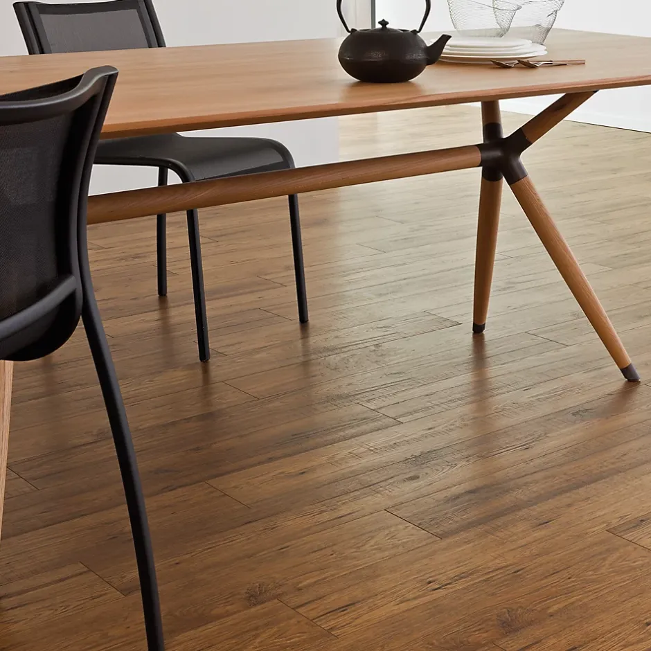 GoodHome Sol stratifié Otley , passage intense AC5, effet chêne brun, L.138,3 cm x l.15,9 cm x ép.8 mm