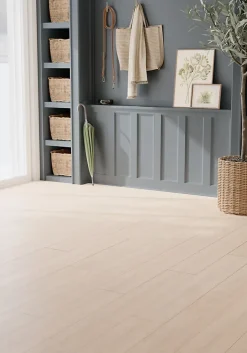 GoodHome Sol stratifié passage intense AC5, effet bois brut, L.129,2 cm x l.19,3 cm x ép.8 mm Bryce