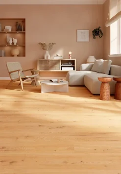 GoodHome Sol stratifié Quincey , passage élevé AC4, effet chêne miel, L.129,2 cm x l.19,3 cm x ép.8 mm, résistant à l'eau