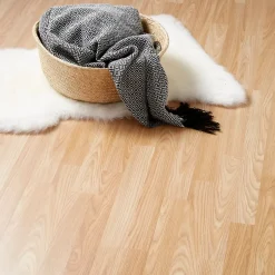 Sol stratifié 3-Strip, passage modéré AC3, effet chêne miel, L.129 cm x l.19,4 x cm ép.6 mm- Outlet