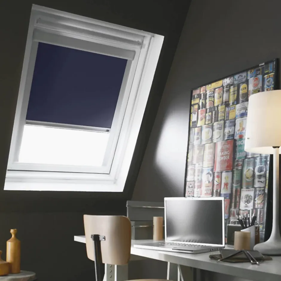 Protecta Store fenêtre de toit occultant compatible VELUX M04 98x78cm Bleu - MADECO