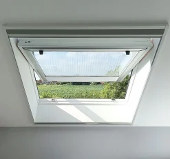 Avosdim Store Moustiquaire Plissé pour Fenêtre de Toit - L140 x H170cm