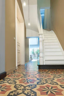 SX171 Plinthe de rénovation - 10x2,2x200cm (h x p x L) - surplinthe décorative polymère Carton 8 pièces / RAL9003-Orac Decor Sale