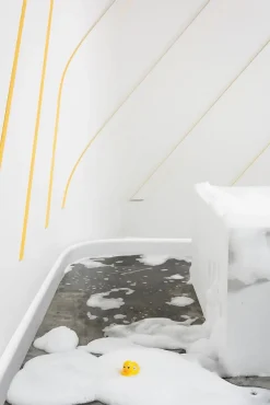 Orac Decor SX184 Plinthe - 11x1,3x200cm (h x p x L) - plinthe décorative polymère Carton 8 pièces / RAL9003