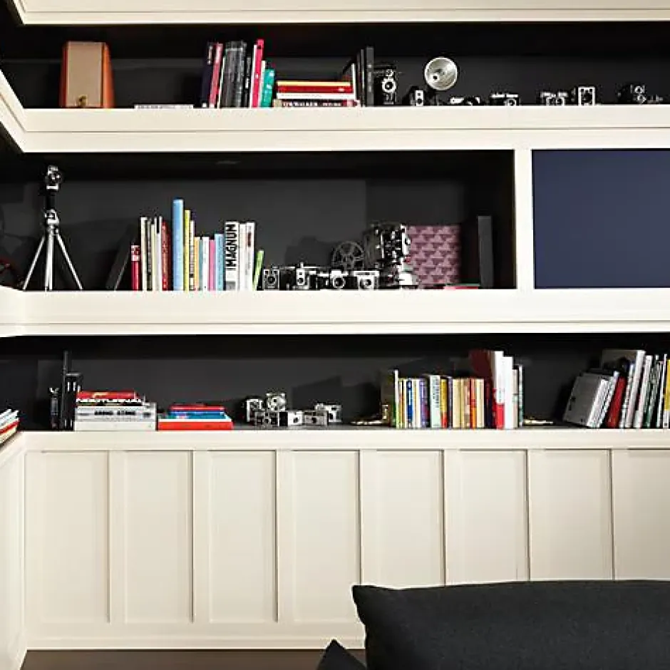 Orac Decor SX163 Plinthe - 10x1,3x200cm (h x p x L) - plinthe décorative polymère Pack 2 pièces / RAL9003