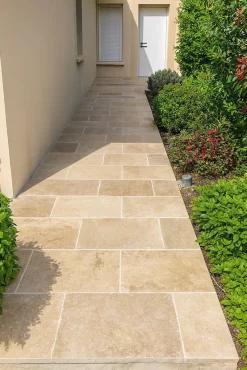 Pattom TRAVERTIN STANDARD LIGHT (1er choix light), pierre naturelle, 40,6 X 61 EP 1,2cm - LIVRAISON PREMIUM CHARIOT EMBARQUE