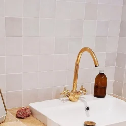 Concept Mosaïque Véritable carreau zellige marocain 10x10 cm BLANC CASSÉ